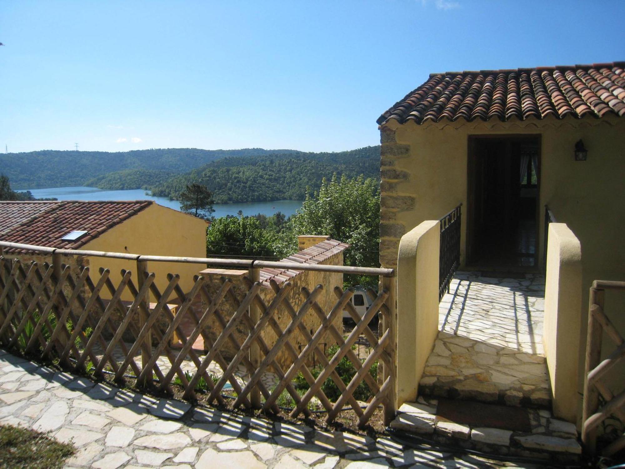 Les Gites Du Lac Montauroux Exterior foto